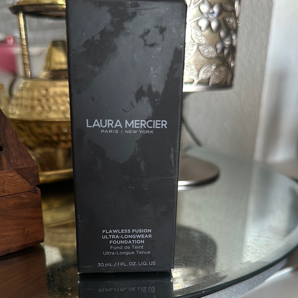 Laura Mercier Flawless Fusion Ultra-Longwear Foundation - 3N2 honey